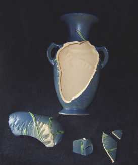 Roseville Freesia lamp